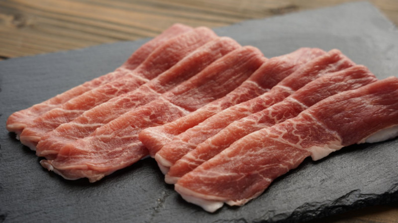 贅豚　もも肉　スライス